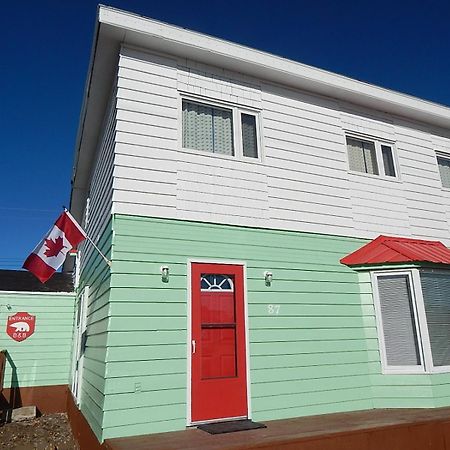 Polar Bear Bed And Breakfast 丘吉尔 外观 照片